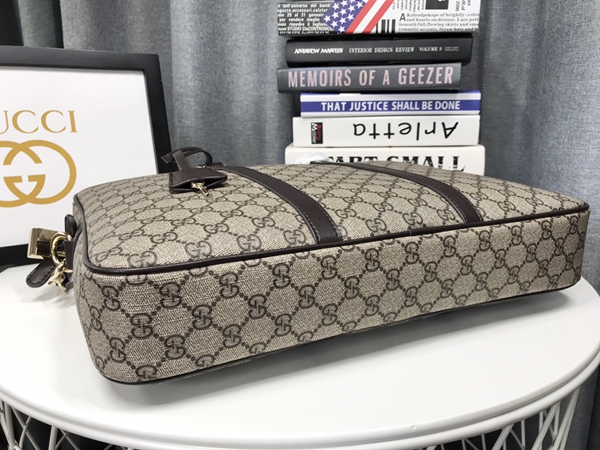 激安グッチバッグコピー角部分ディテール